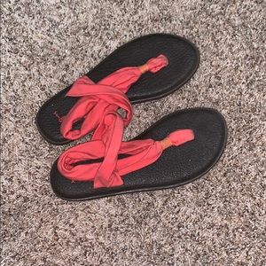 Sanuk size 9 W